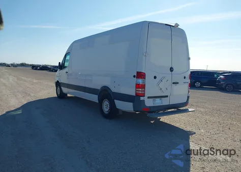 2011 Mercedes-Benz Sprinter 2500 High Roof from USA, damaged, VIN WD3PE8CB1B5579429